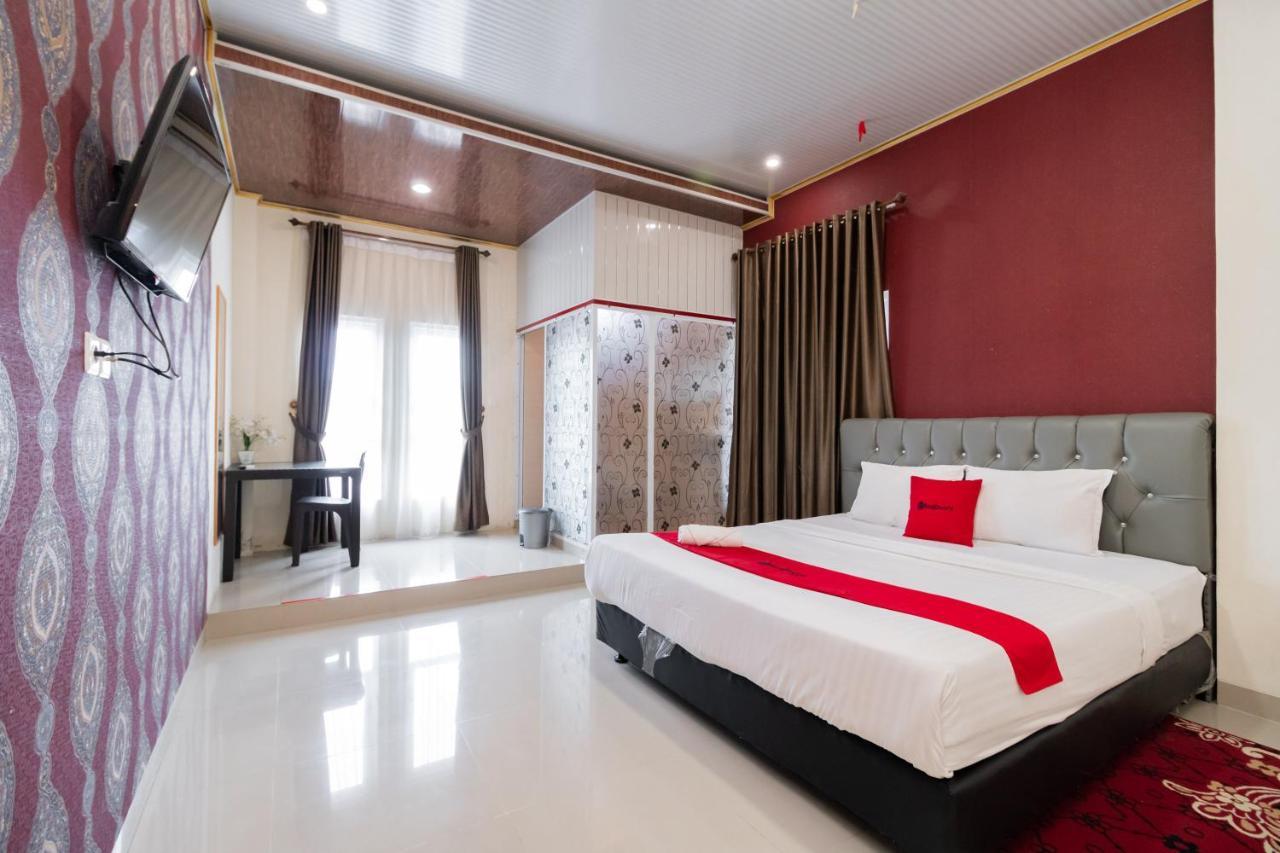 Hotel Reddoorz Syariah Near Minangkabau International Aiport Padang  Exterior foto