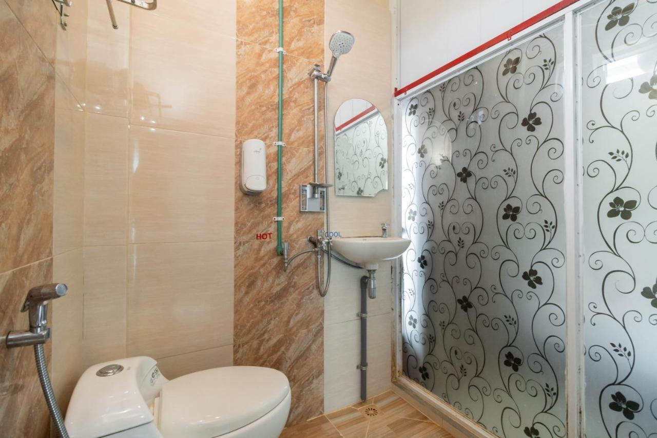 Hotel Reddoorz Syariah Near Minangkabau International Aiport Padang  Exterior foto