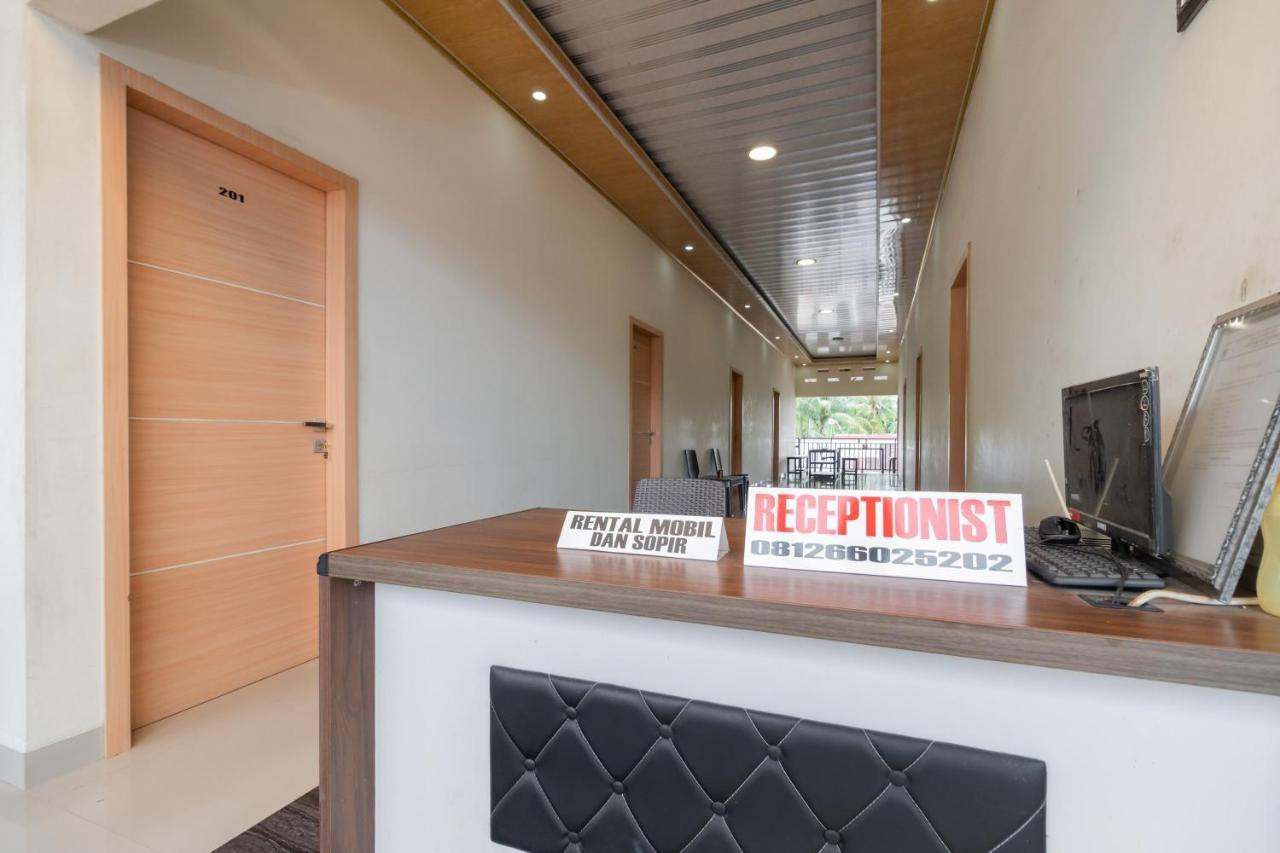 Hotel Reddoorz Syariah Near Minangkabau International Aiport Padang  Exterior foto