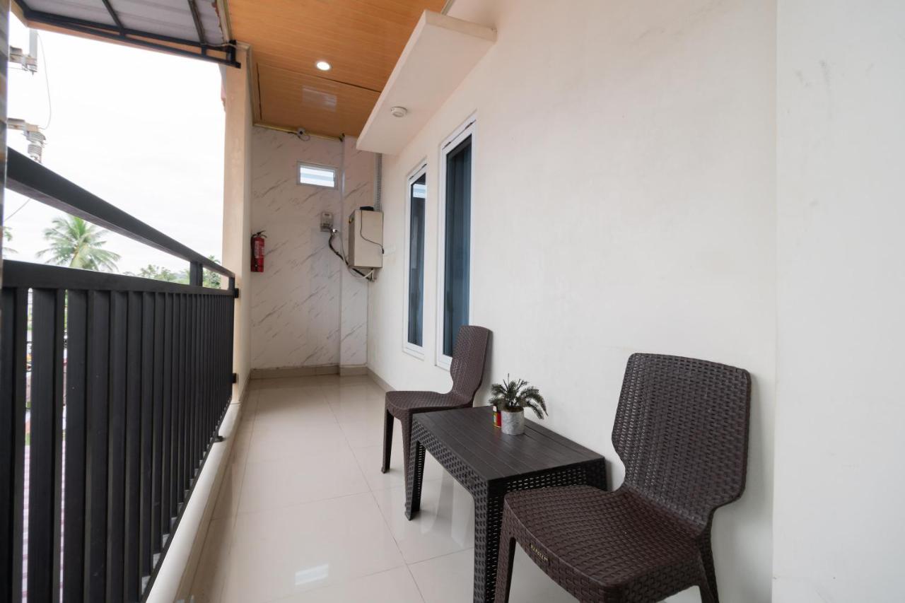 Hotel Reddoorz Syariah Near Minangkabau International Aiport Padang  Exterior foto