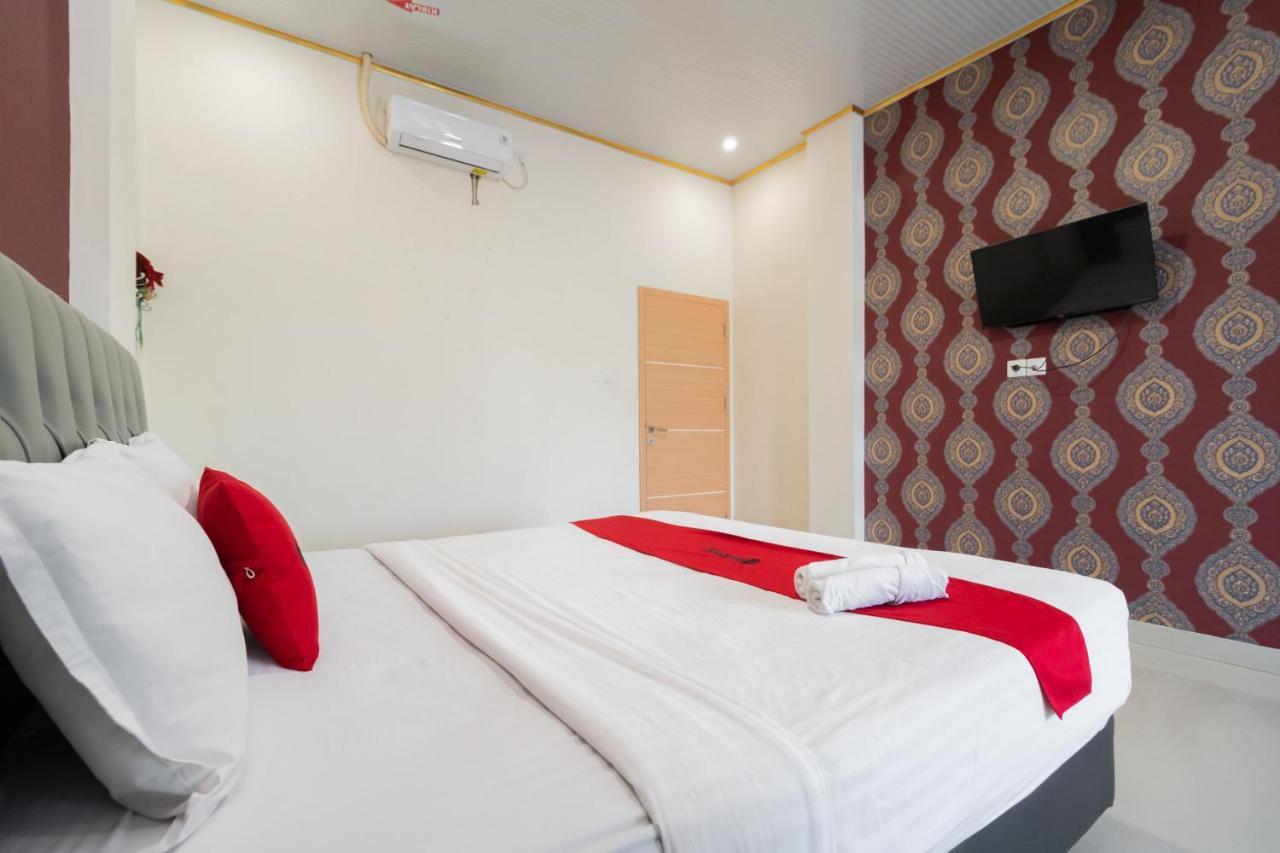 Hotel Reddoorz Syariah Near Minangkabau International Aiport Padang  Exterior foto
